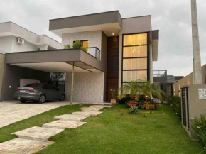 Casa cond. Morada da Praia 3 suítes c/ ar cond